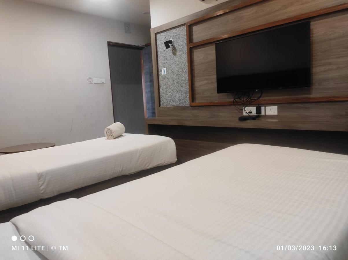 Hotel K79 Jamshedpur Zewnętrze zdjęcie