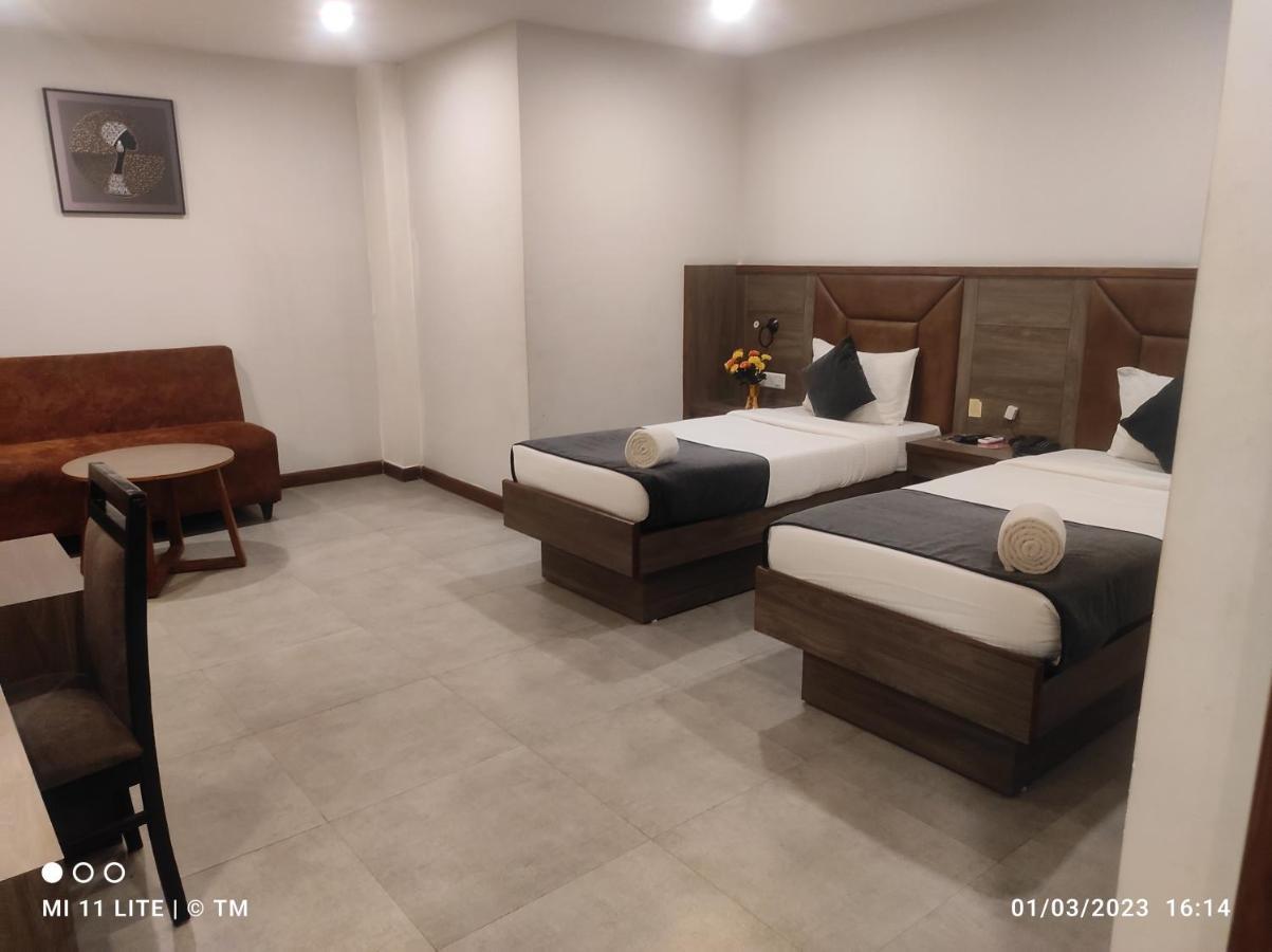 Hotel K79 Jamshedpur Zewnętrze zdjęcie