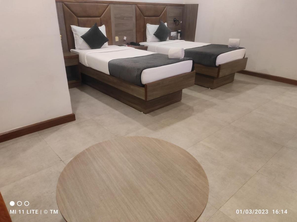 Hotel K79 Jamshedpur Zewnętrze zdjęcie