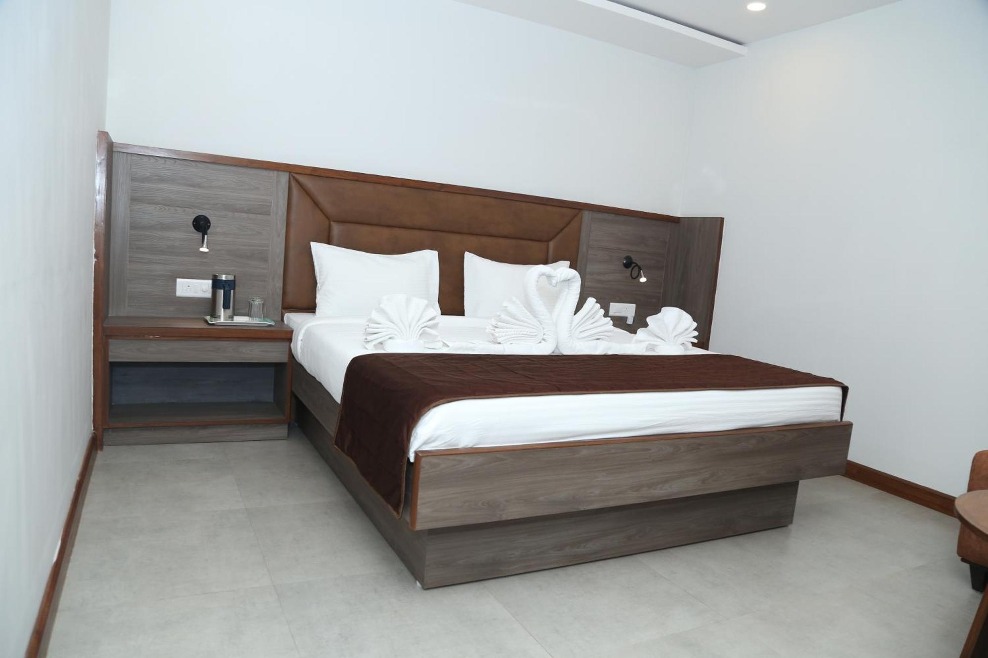 Hotel K79 Jamshedpur Zewnętrze zdjęcie